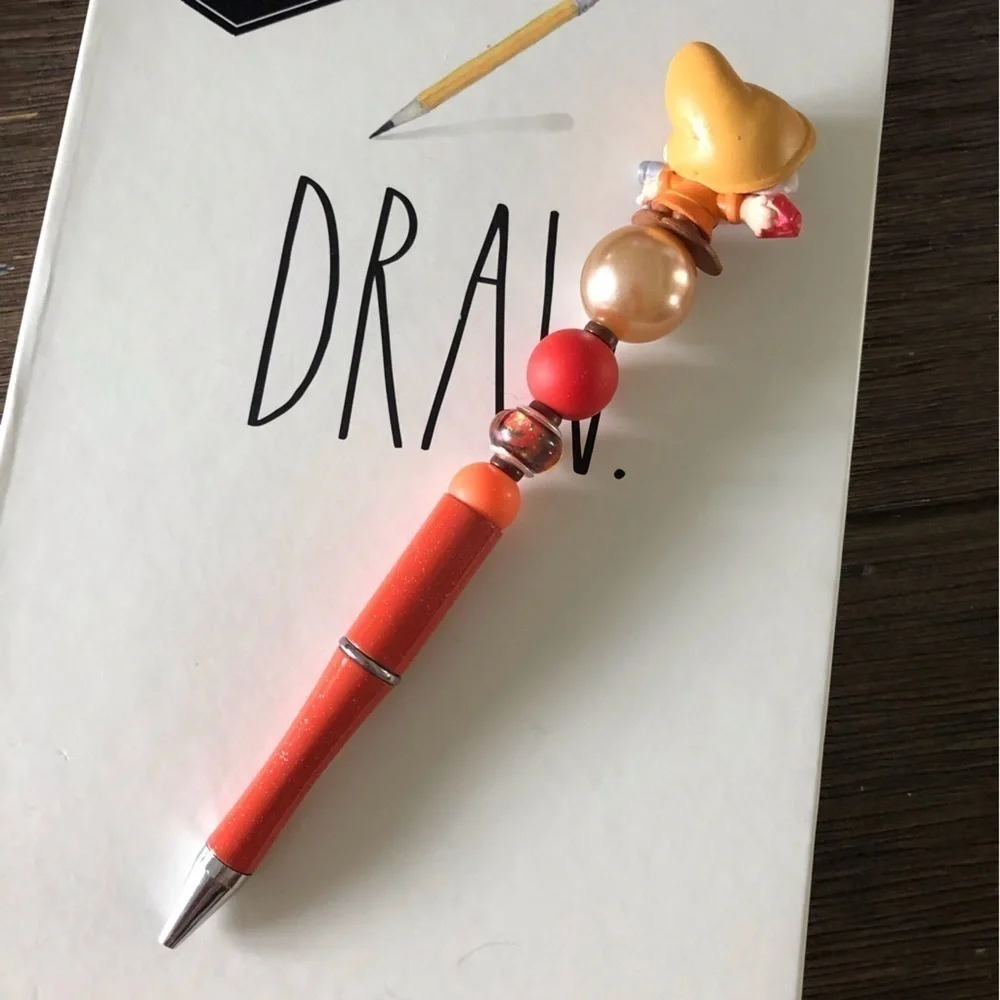 Disney Doorables: Snow White & The Seven Dwarfs: Doc handmade beaded pen